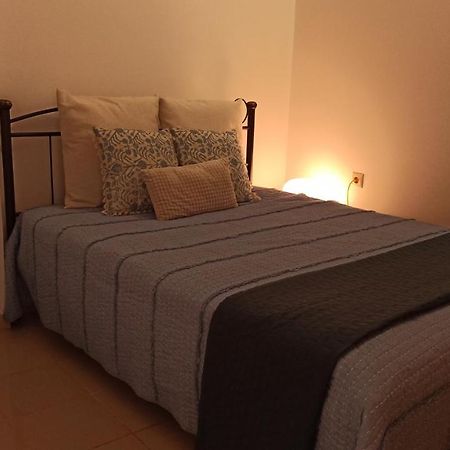 Cozy Flat Close To The Airport/Port And Center Nea Alikarnassos Exterior photo