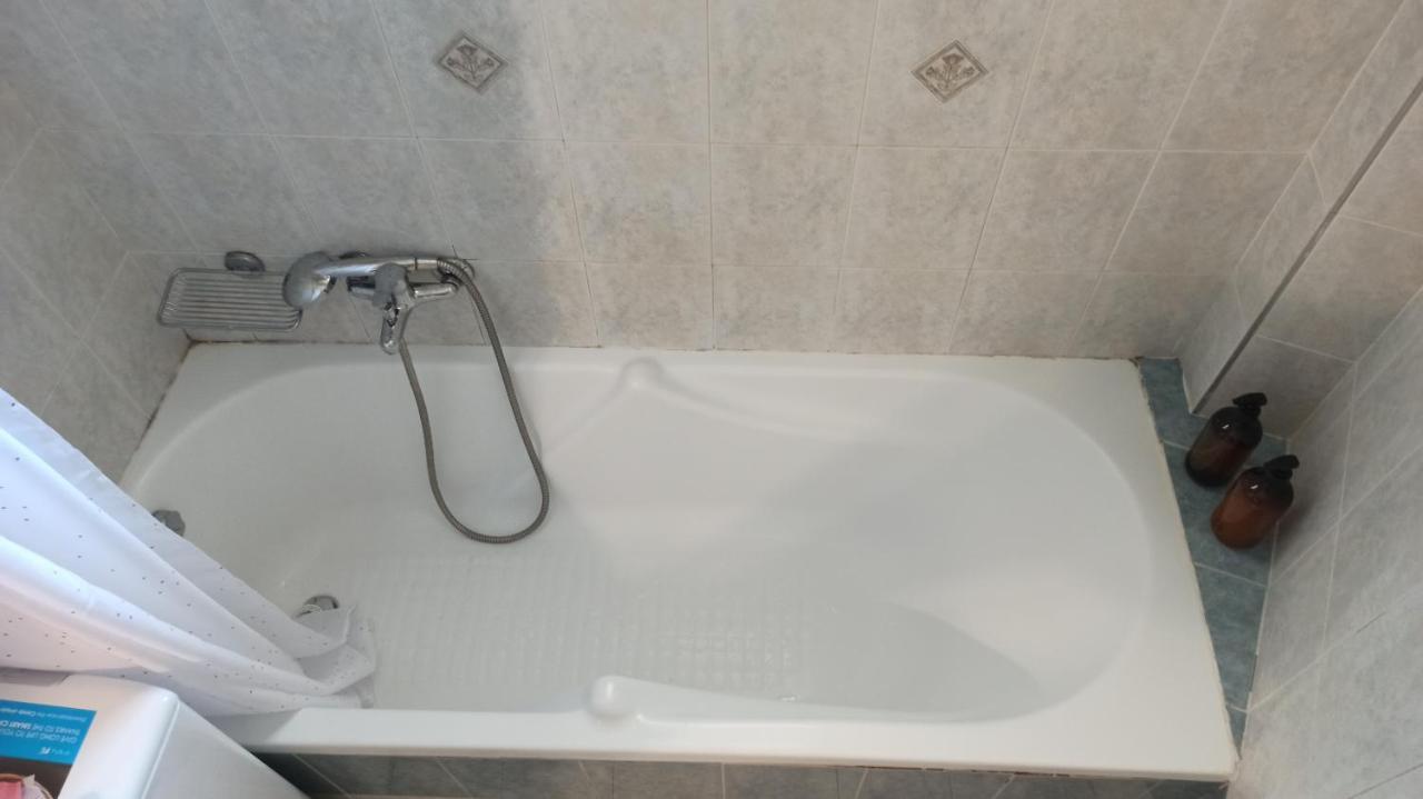 Cozy Flat Close To The Airport/Port And Center Nea Alikarnassos Exterior photo