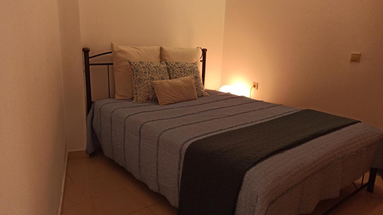 Cozy Flat Close To The Airport/Port And Center Nea Alikarnassos Exterior photo